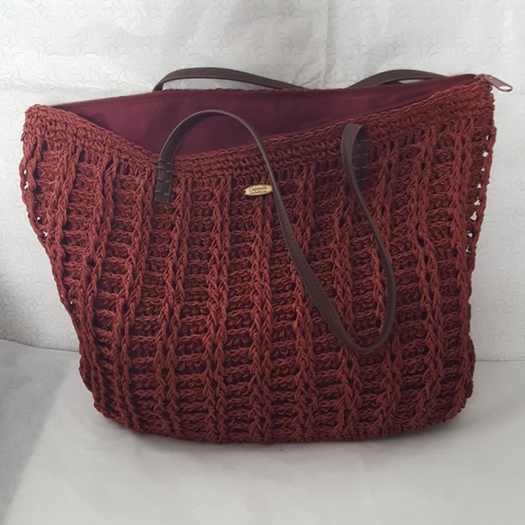 Straw tote bag **ready for vacation** 🏝 - Picture 1 of 4